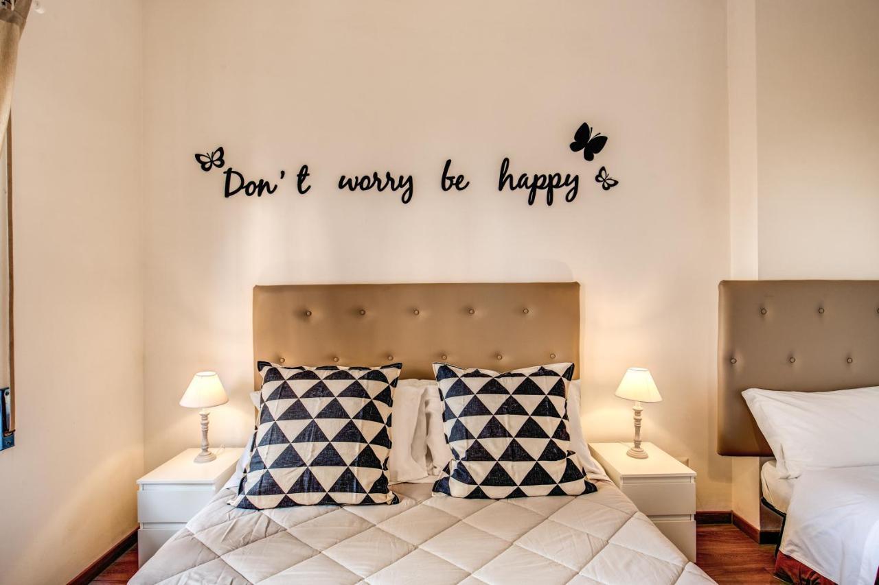 Aura Paradise Apartment โรม ภายนอก รูปภาพ