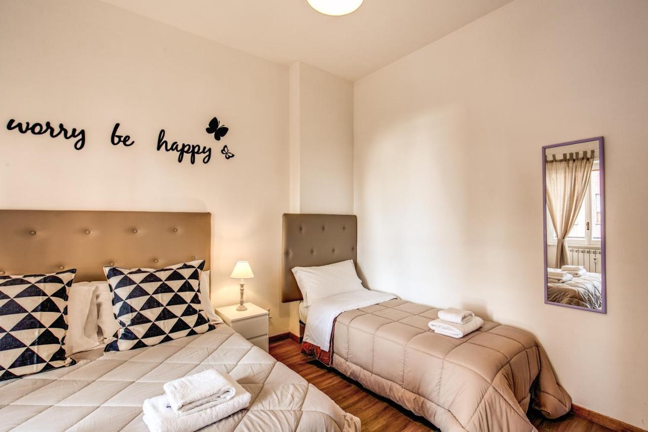 Aura Paradise Apartment โรม ภายนอก รูปภาพ